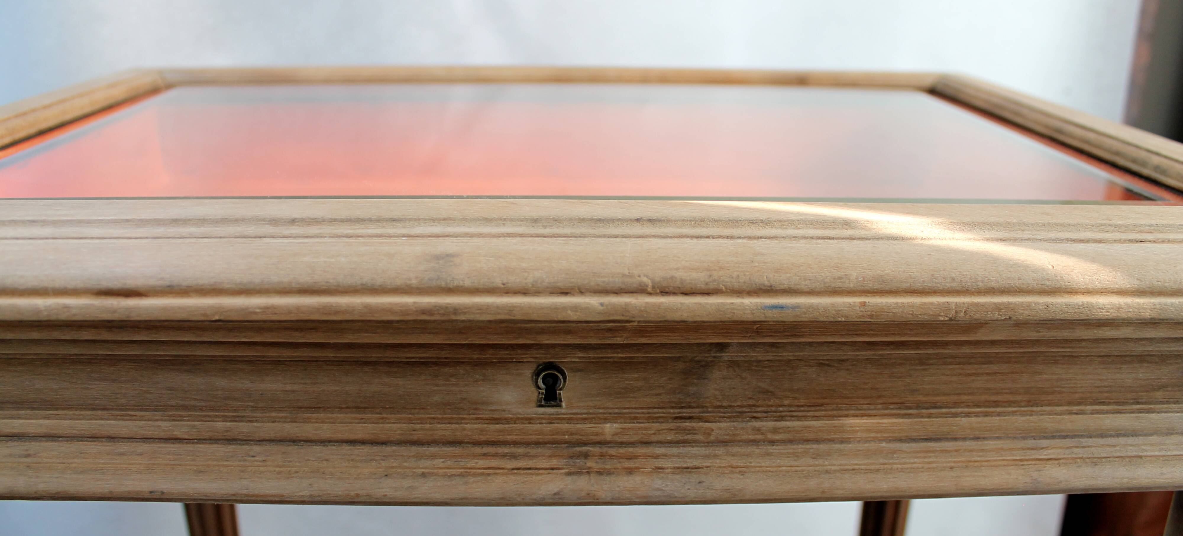 Showcase 1900 natural wooden side table