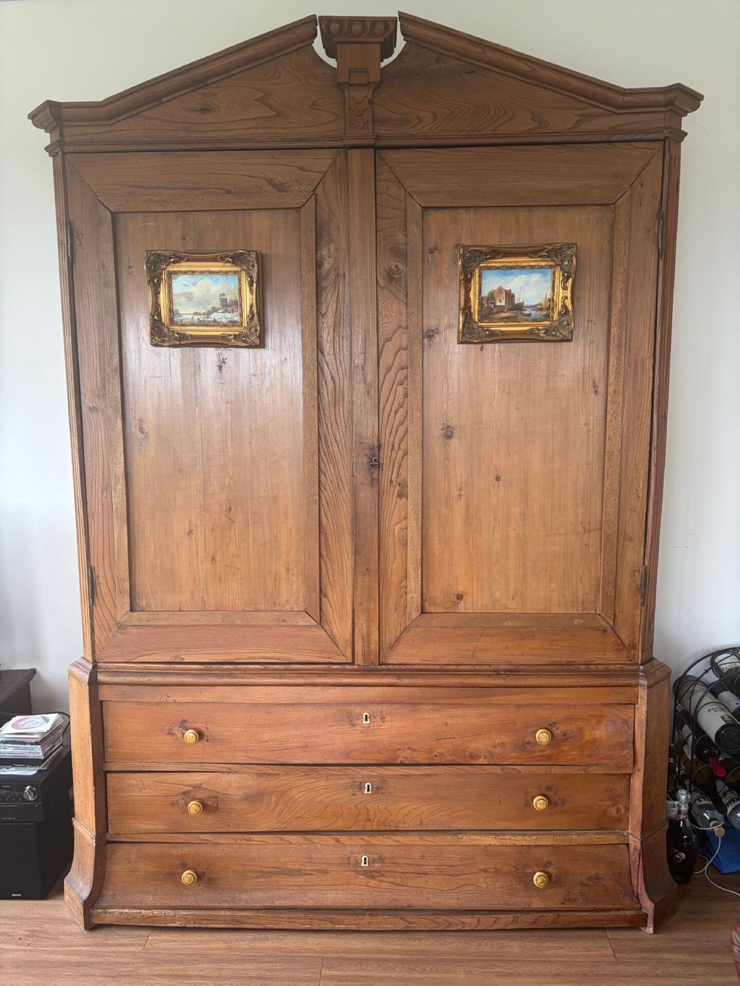 Cabinet classic