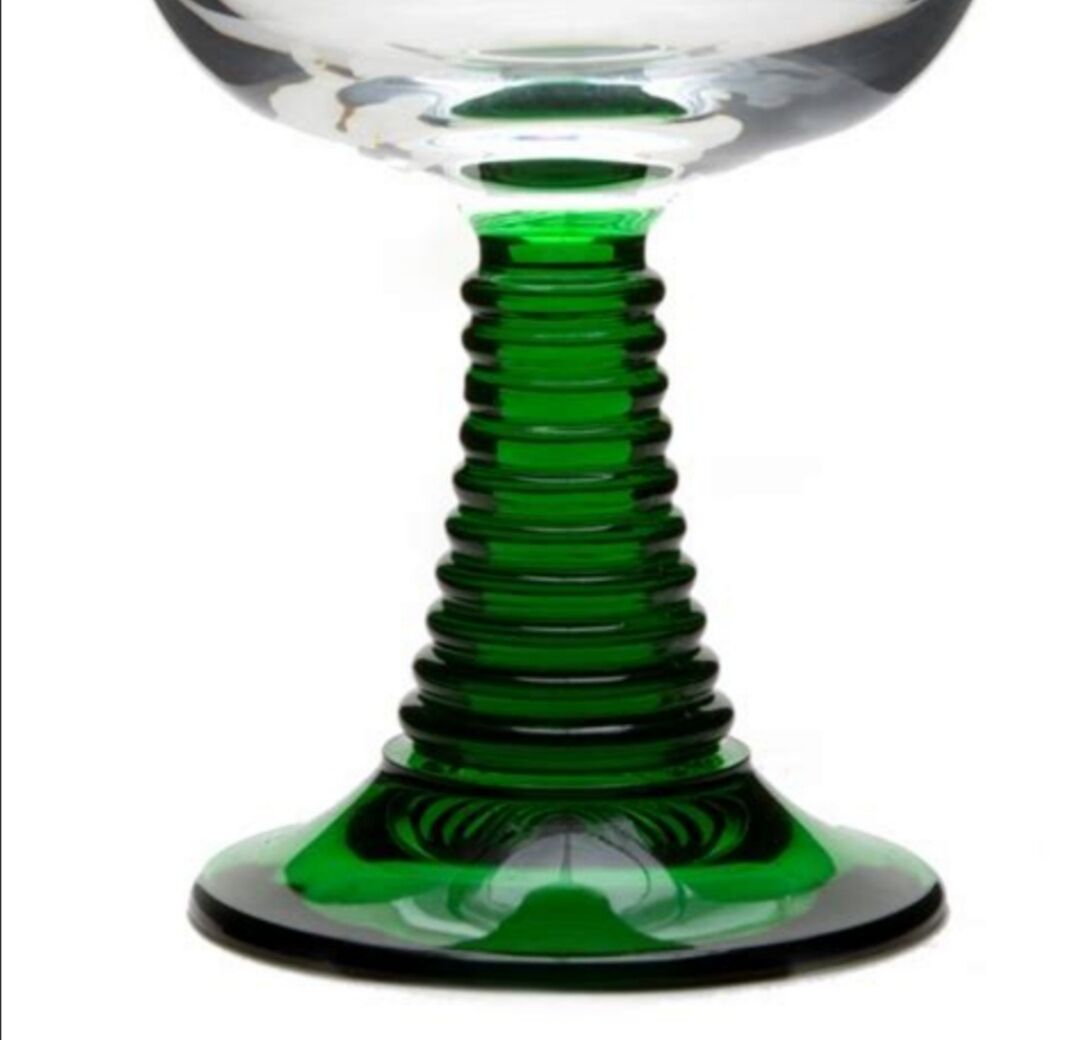 6 glasses Alsace wine pied torsade vert