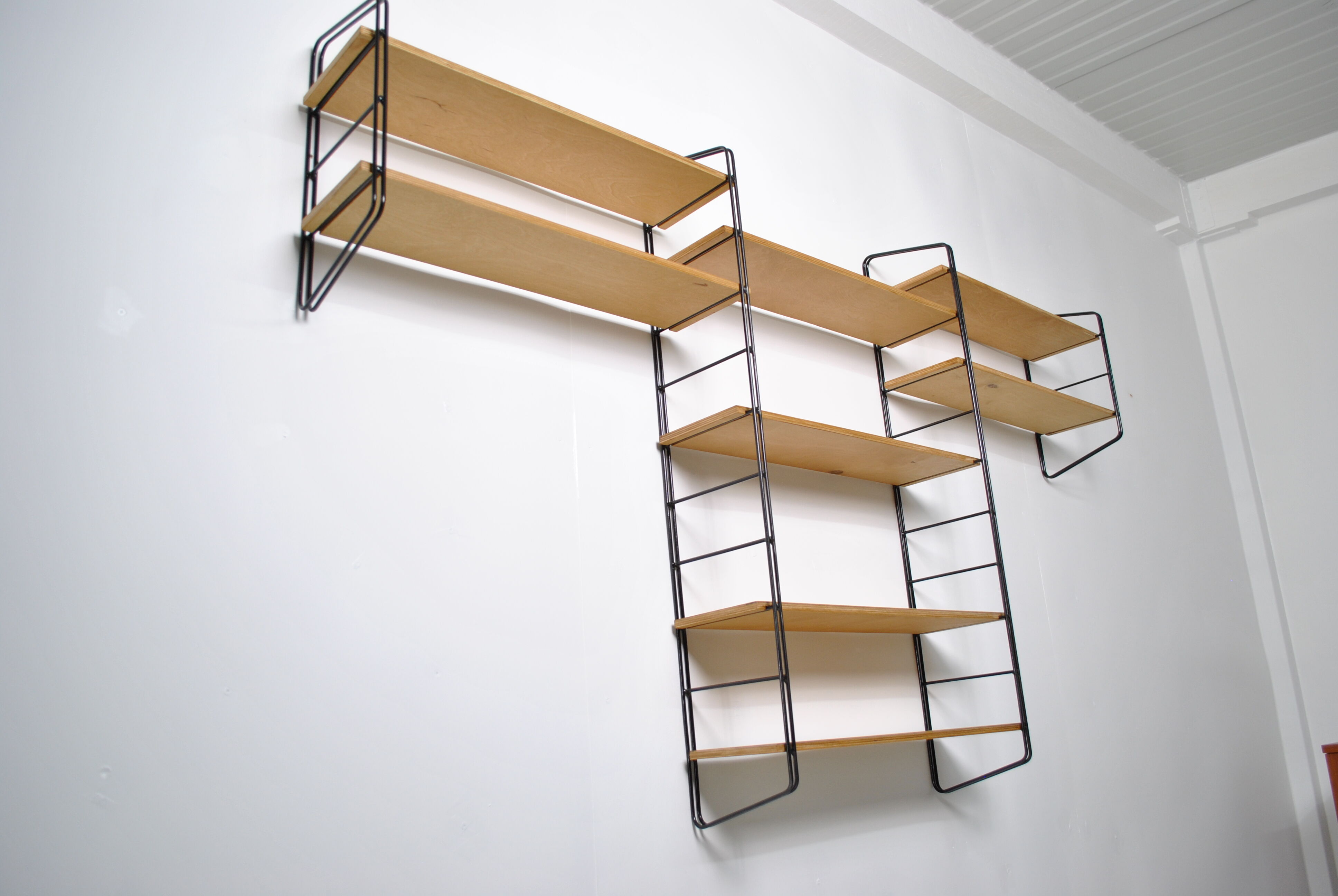 String-type shelf, 1970s