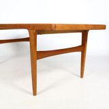 Teak coffee table from the 1960s