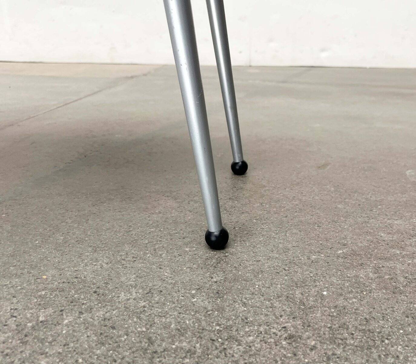 Postmodern green Italian accent chair, 1980s