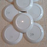 Set of 8 Moulins des Loups flat plates