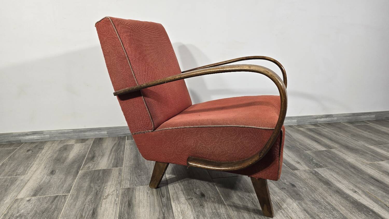 Fauteuil Art Déco par Jindrich Halabala