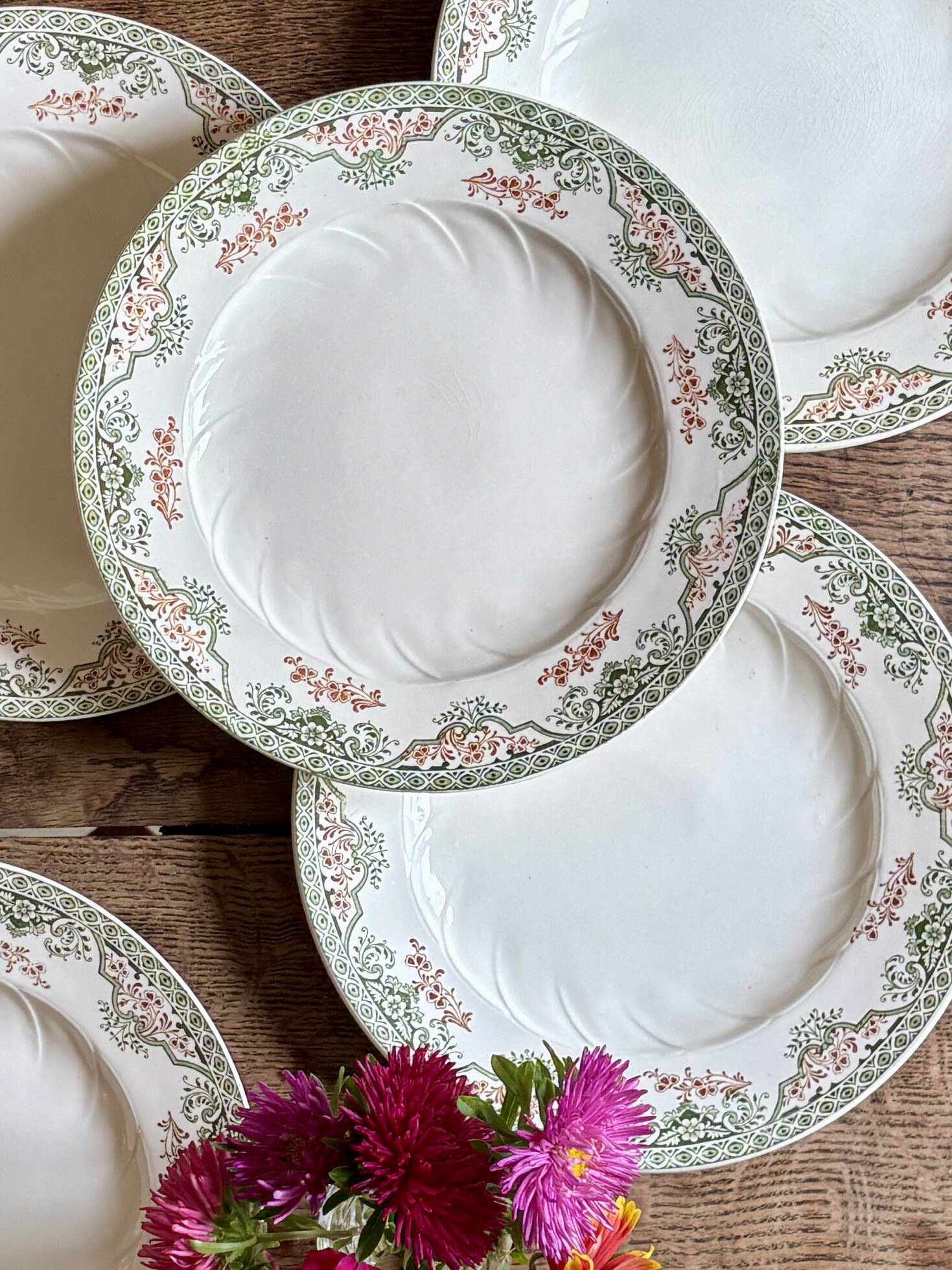 Lot de 6 assiettes plates anciennes - Bruges de Longwy