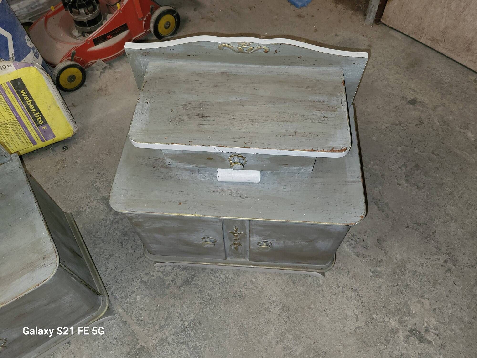 Pair of bedside tables