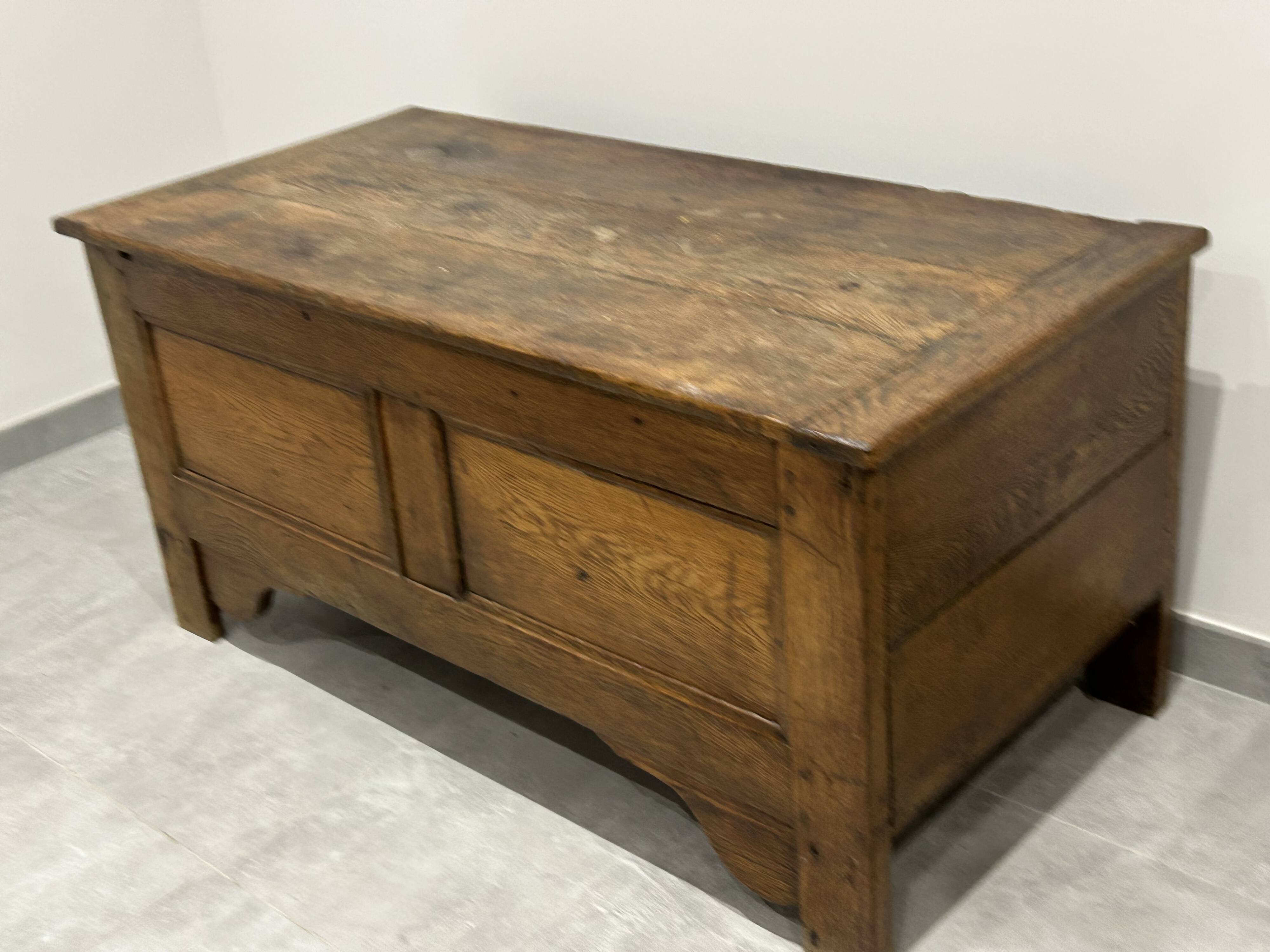 Natural oak wood chest, bedside chest