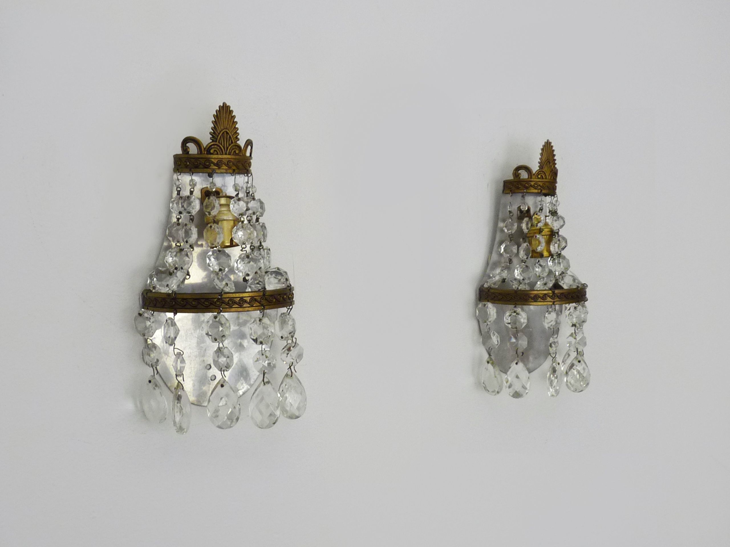 Pair of vintage hot air balloon wall sconces with glass tassels. Year 50
