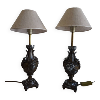 Paire de lampes décor lion et chérubin style Louis XVI