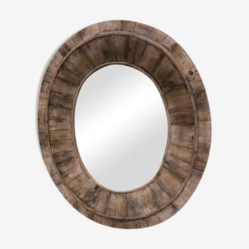 Oval mirror in old wood 71x80cm