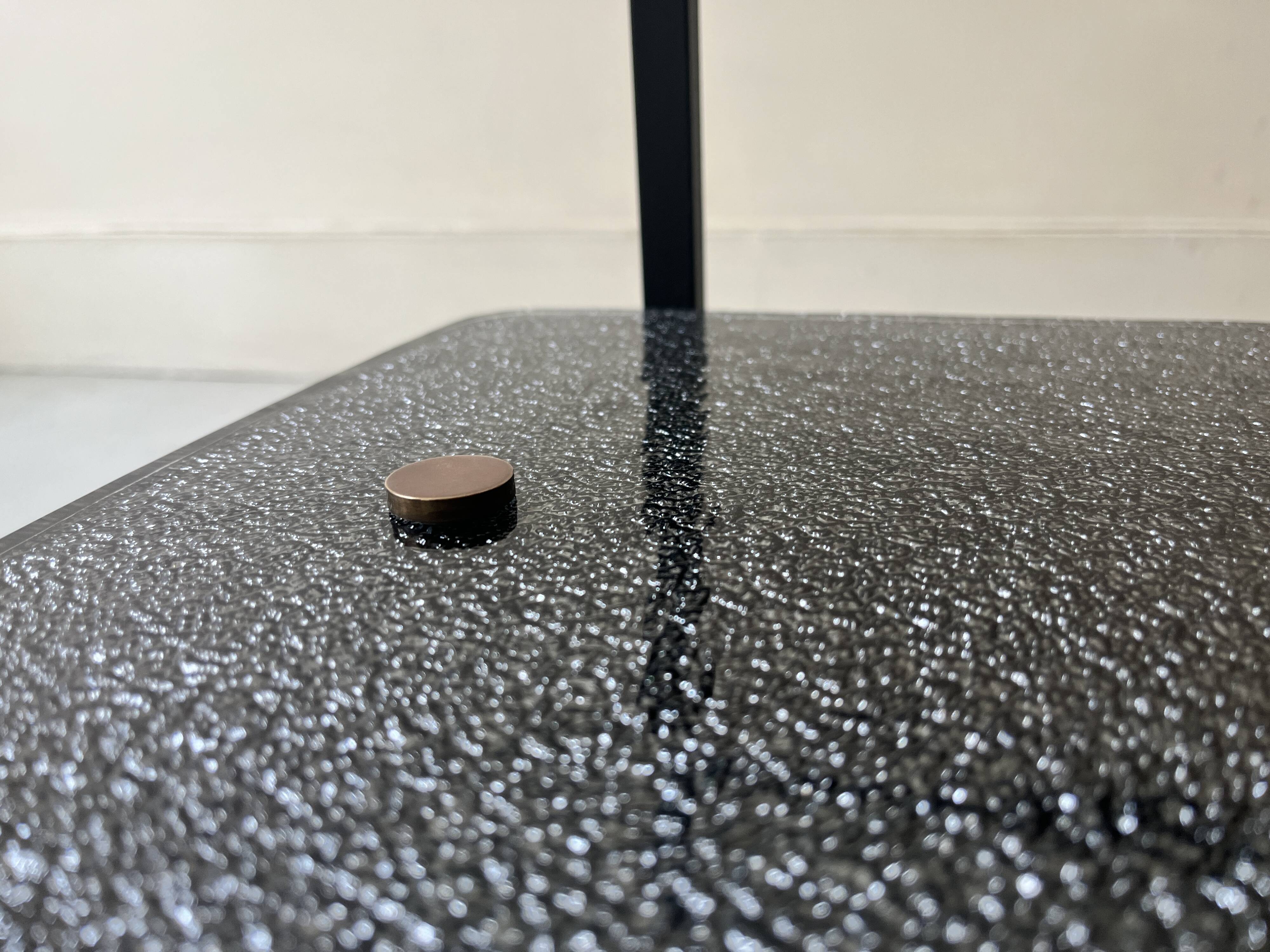 table basse en verre et métal noir, 1950