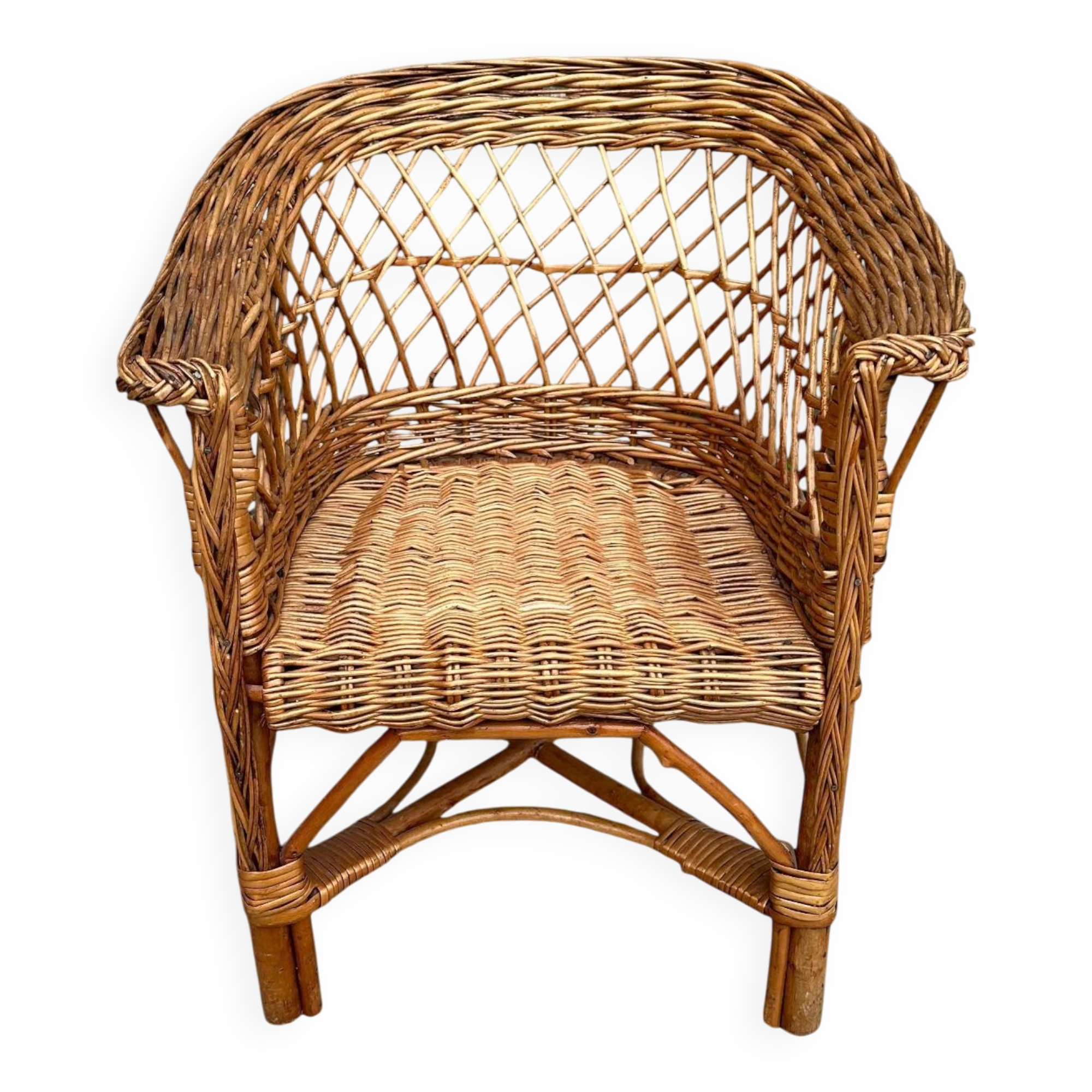 Child's chair in wicker and woven rattan