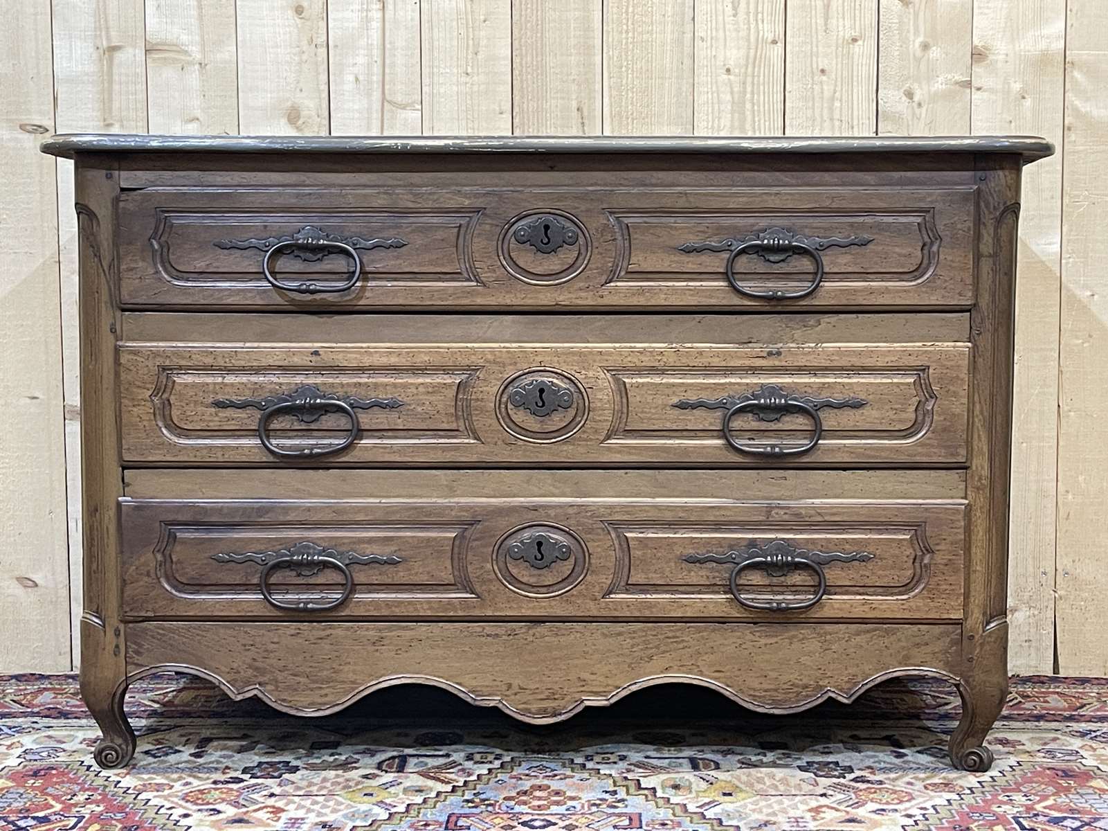 Louis XV eighteenth-century period chest of drawers in walnut painted in patinated gray