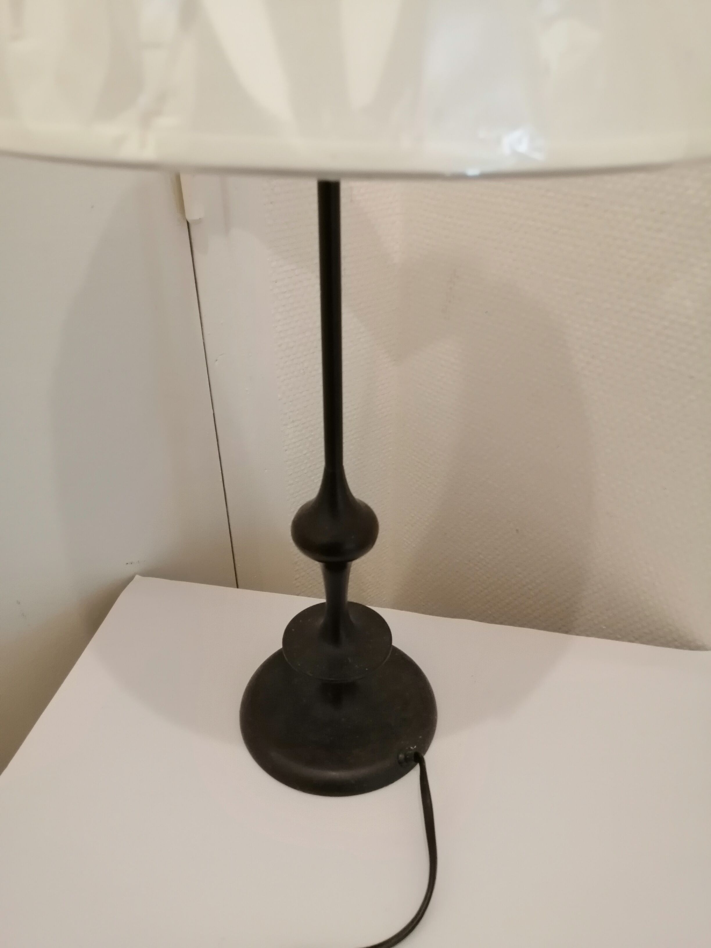 Table or desk lamp