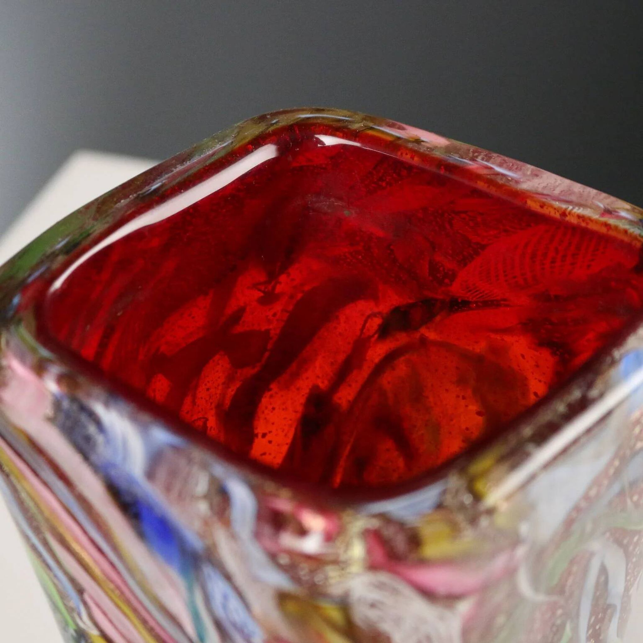 Vintage Murano glass vase, made in Italy, 20th century.