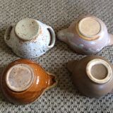 4 stoneware bowls