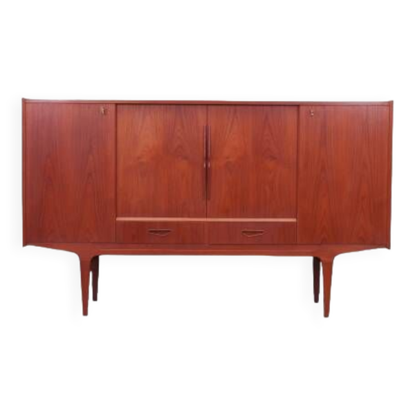 Buffet haut en teck, design danois, années 1960, production : Danemark