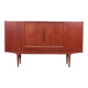 Buffet haut en teck, design danois, années 1960, production : Danemark