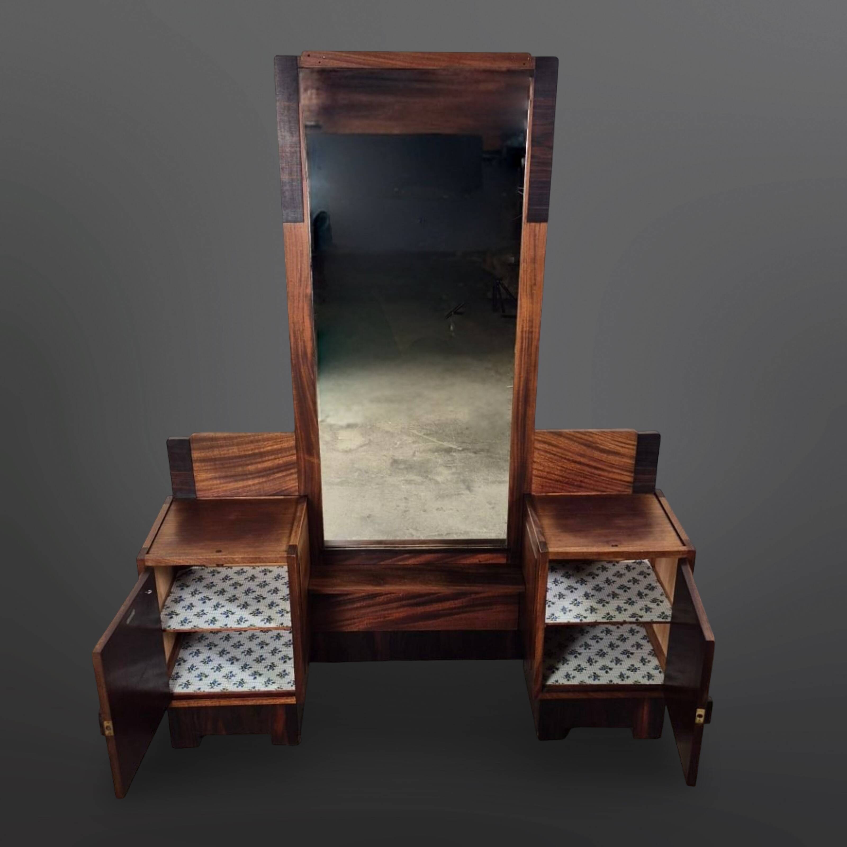 Amsterdam school vanity by 't Woonhuys Amsterdam, Netherlands 1920s