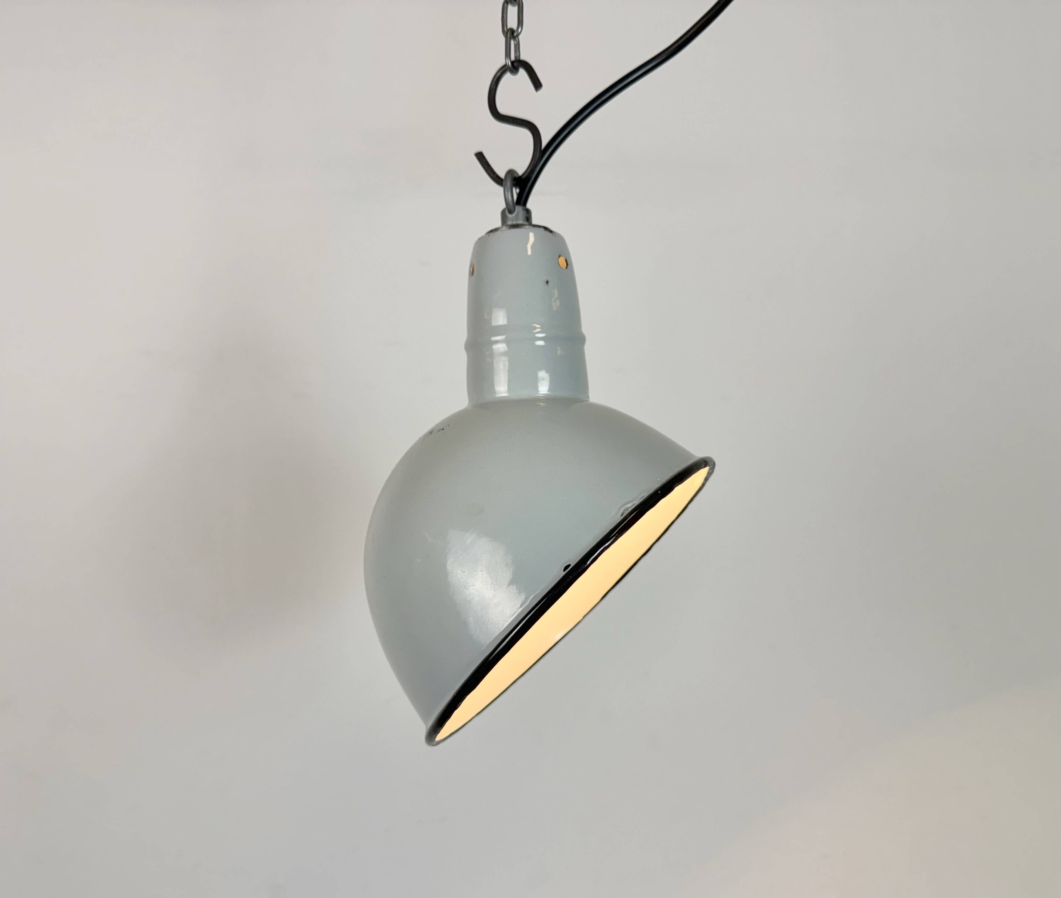 Industrial Grey Enamel Factory Pendant Lamp, 1960s