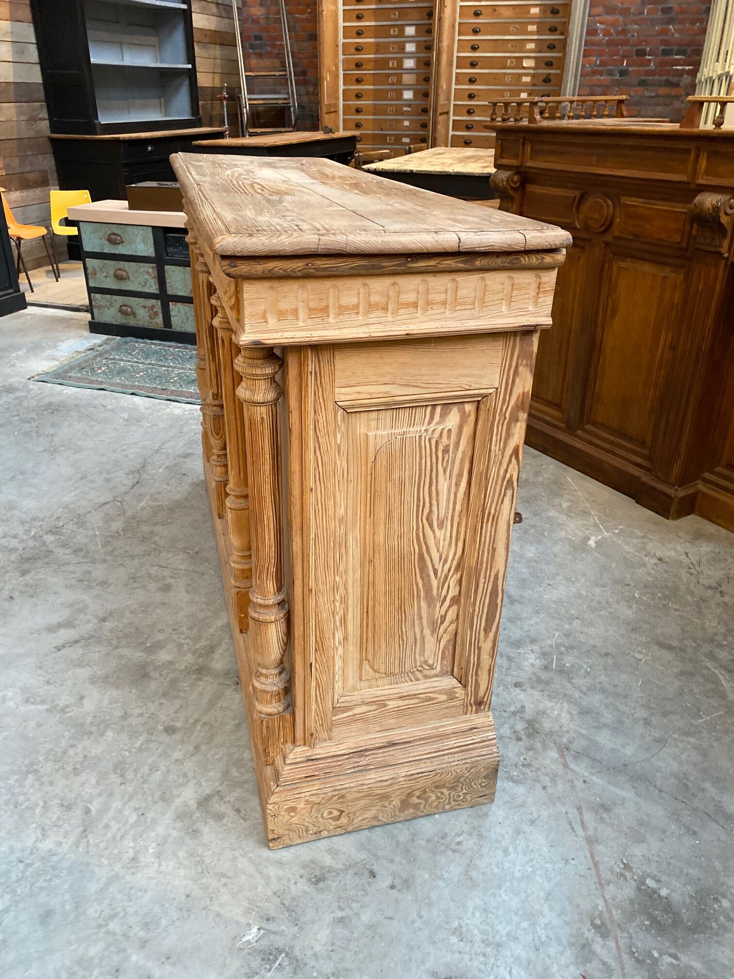 Flemish bar early 20th century