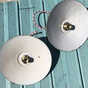Pair of vintage hanging in green emailled tole 24 cm E14 sleeve