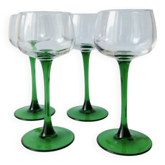 4 Verres à pied à vin alsacien vert