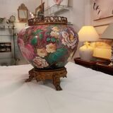 Set of painted earthenware vases mounted on bronze
