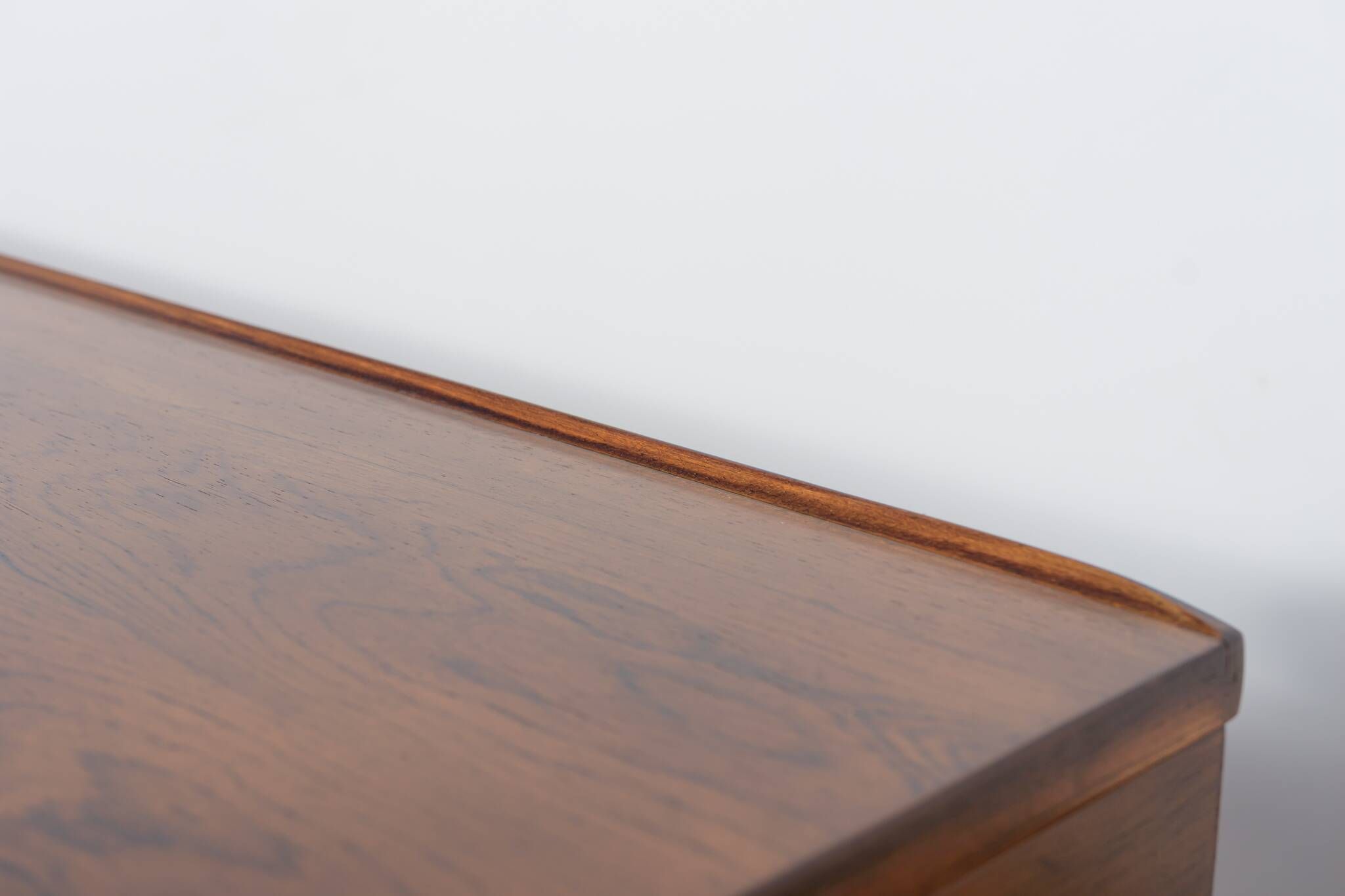 Mid-Century Rosewood Freestanding Desk by Torben Valeur & Henning Jensen for Dyrlund, 1960s