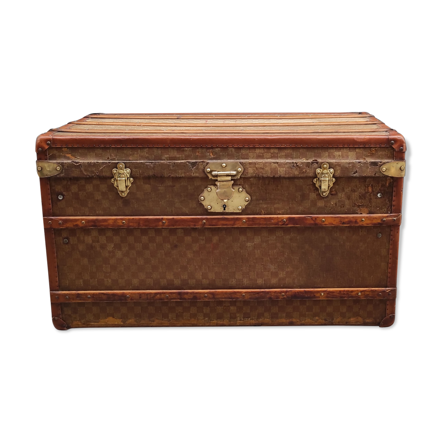 Checkerboard canvas travel trunk