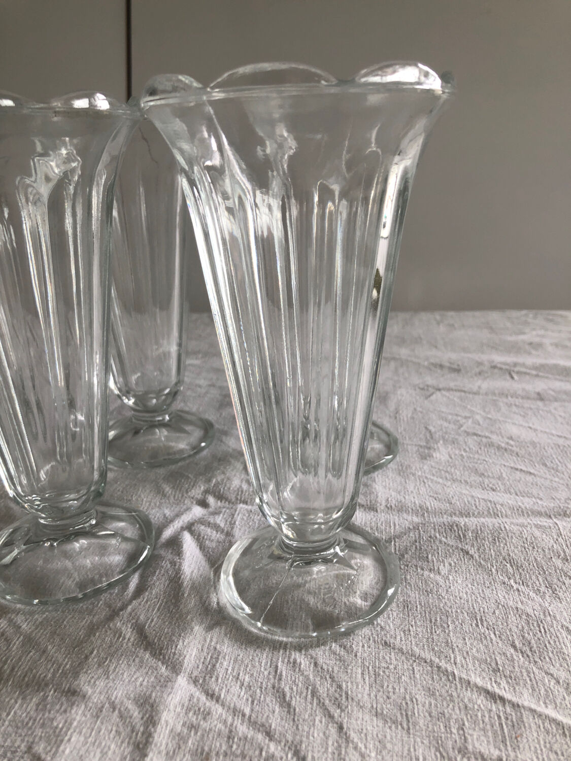 6 Vintage Italy Fidenza Glass Ice Cream Cups