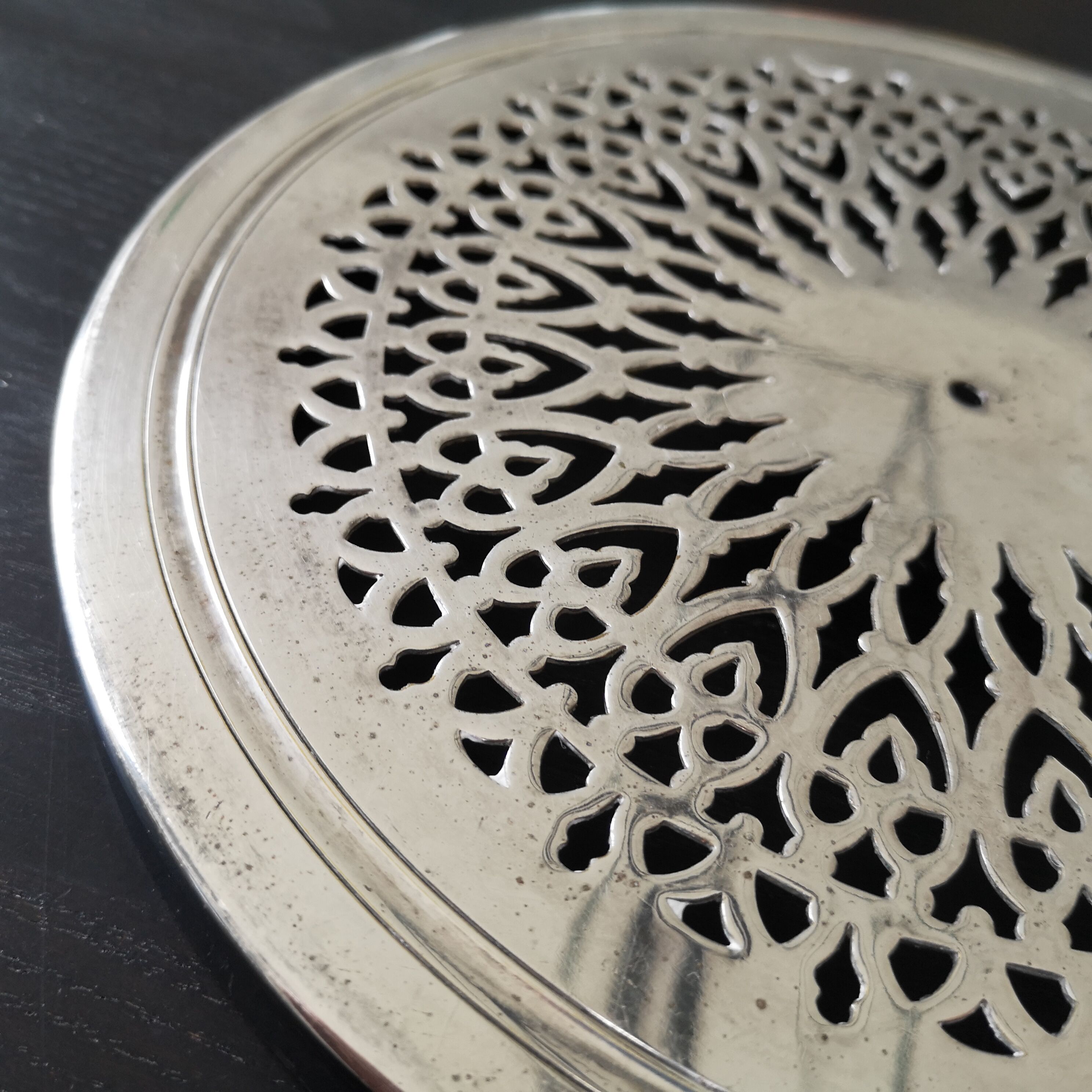 Silver metal flat top