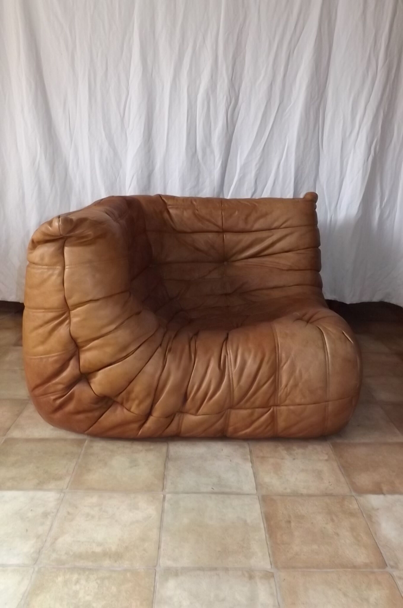 Angle armchair Togo Michel Ducaroy designed Ligne Roset 1970