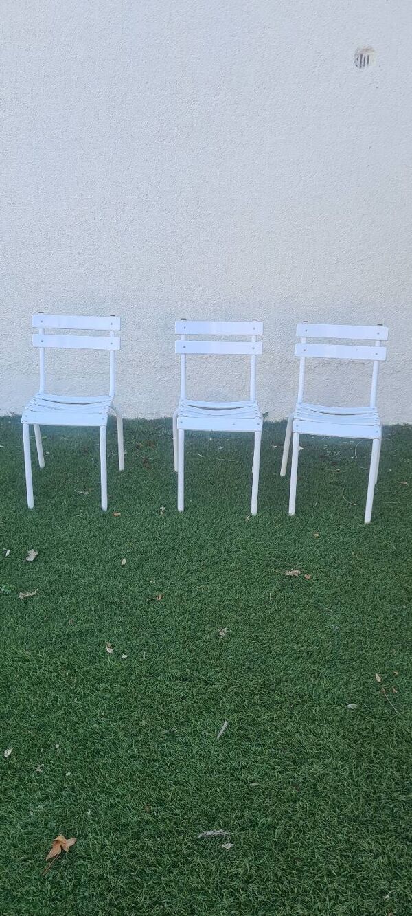 Set de 3 chaises Tolix