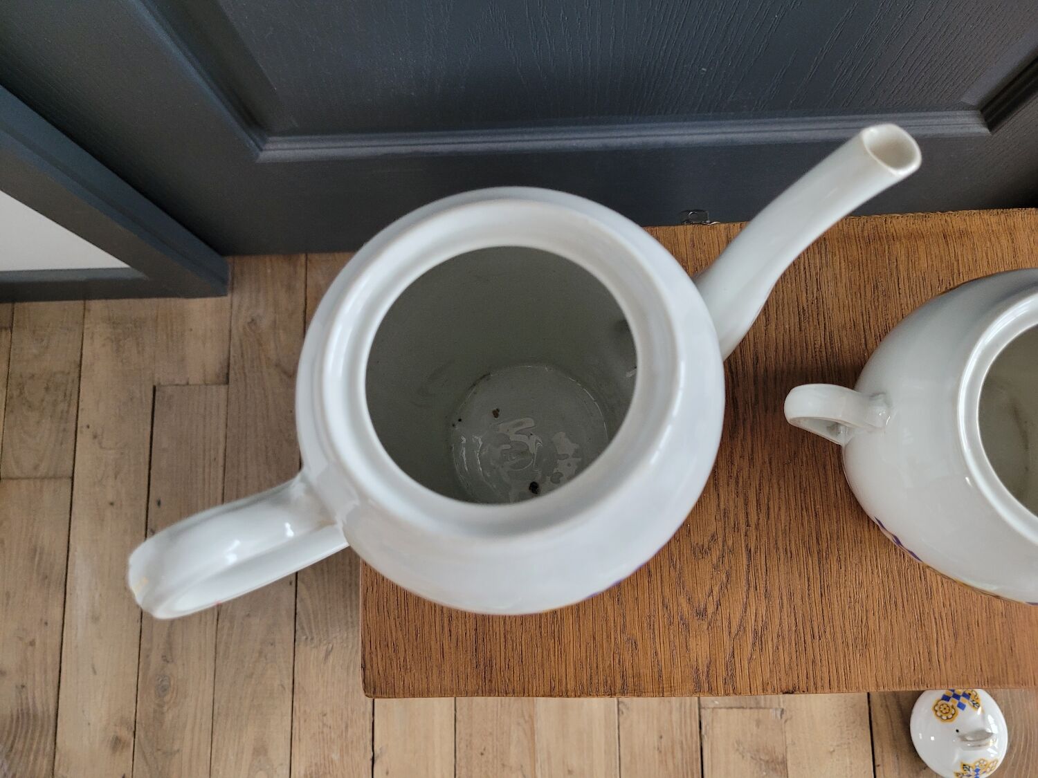 Sugar bowl and coffee pot