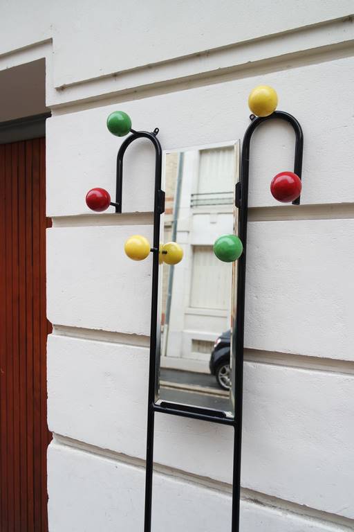 Coat rack colored balls