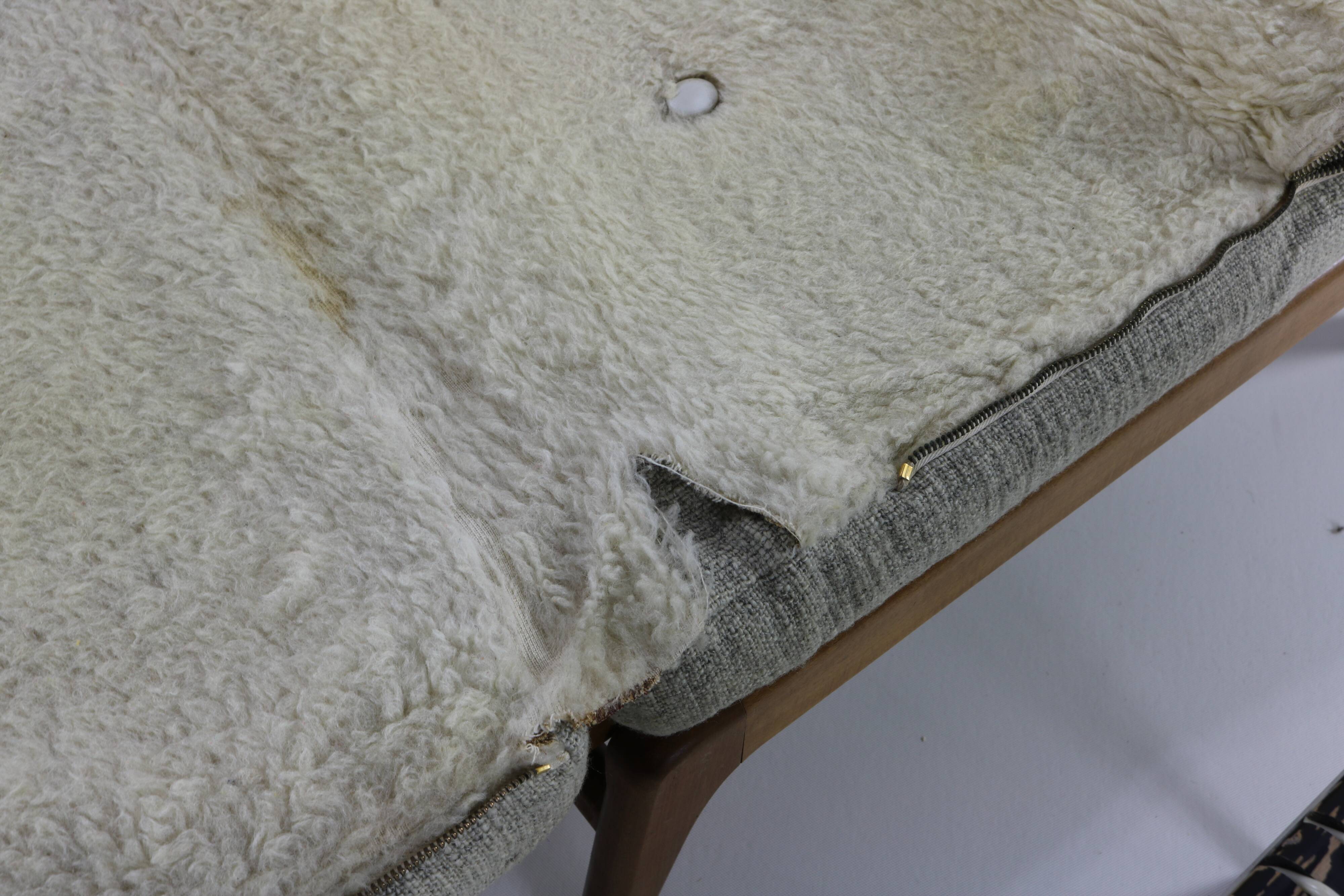 Midcentury french design fauteuil / day bed by George Tigien