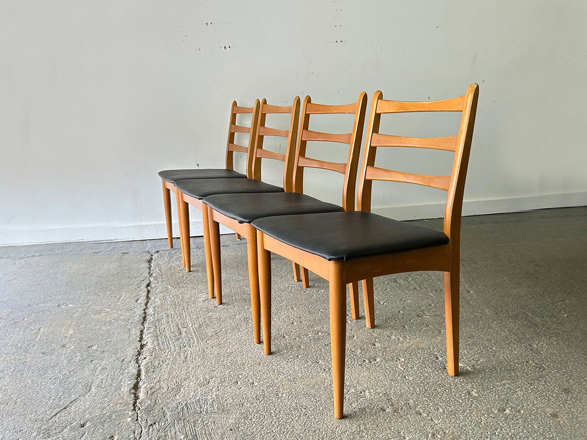 Ensemble de 4 chaises de salle à manger de style mid-century par Schreiber Furniture