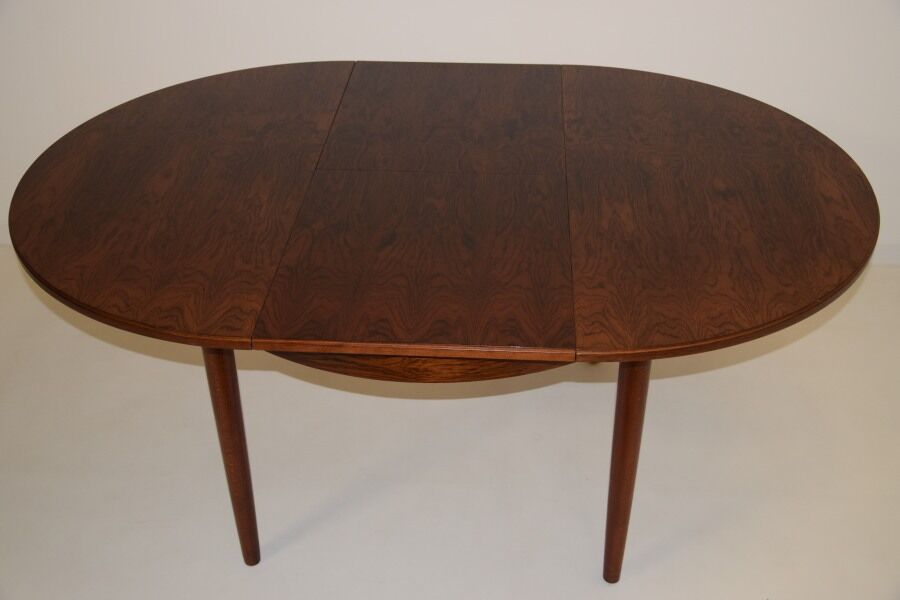 Rosewood dining table - Vintage - Design - 60s / 70s