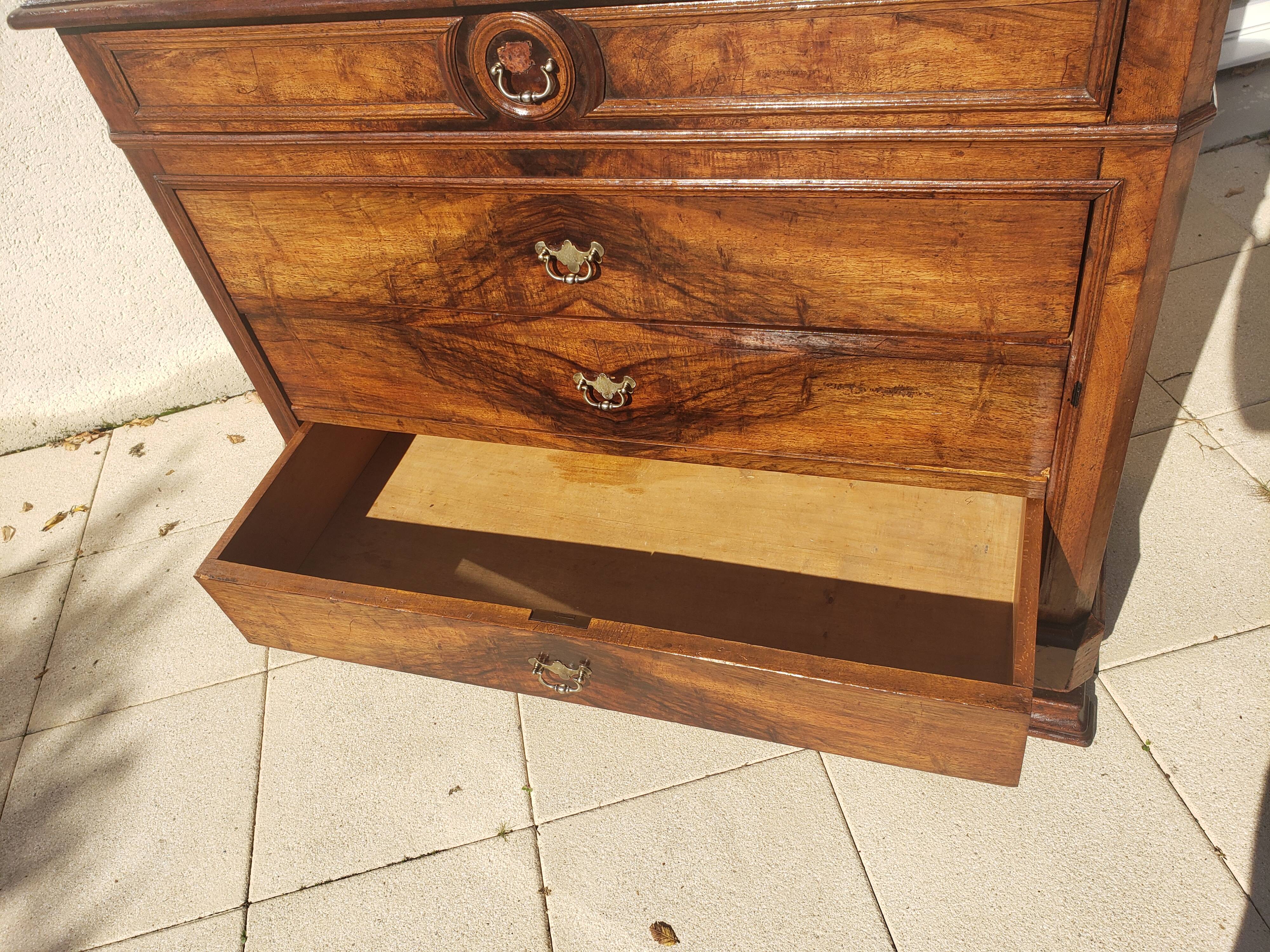 Antique Louis Philippe walnut chest of drawers