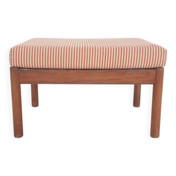 Tabouret vintage en teck avec coussin amovible, Danemark années 1950. — Beyit