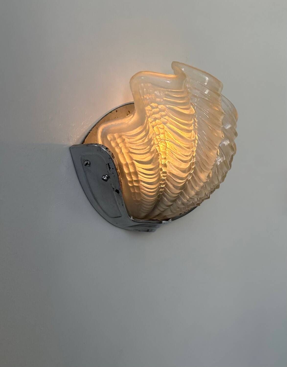 Vintage chrome and sandblasted glass shell wall lamp, France 1960