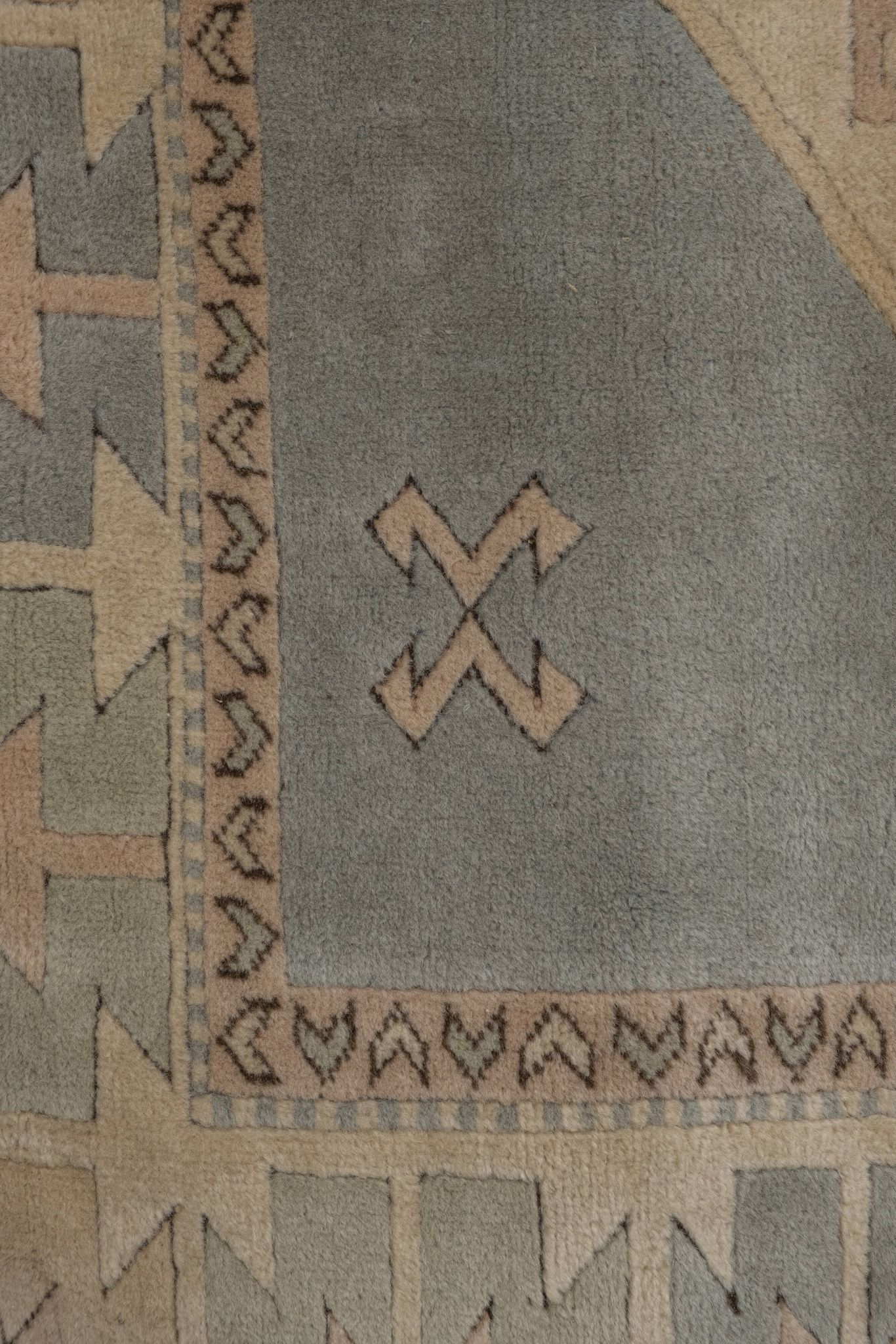 Rug 225x280 cm