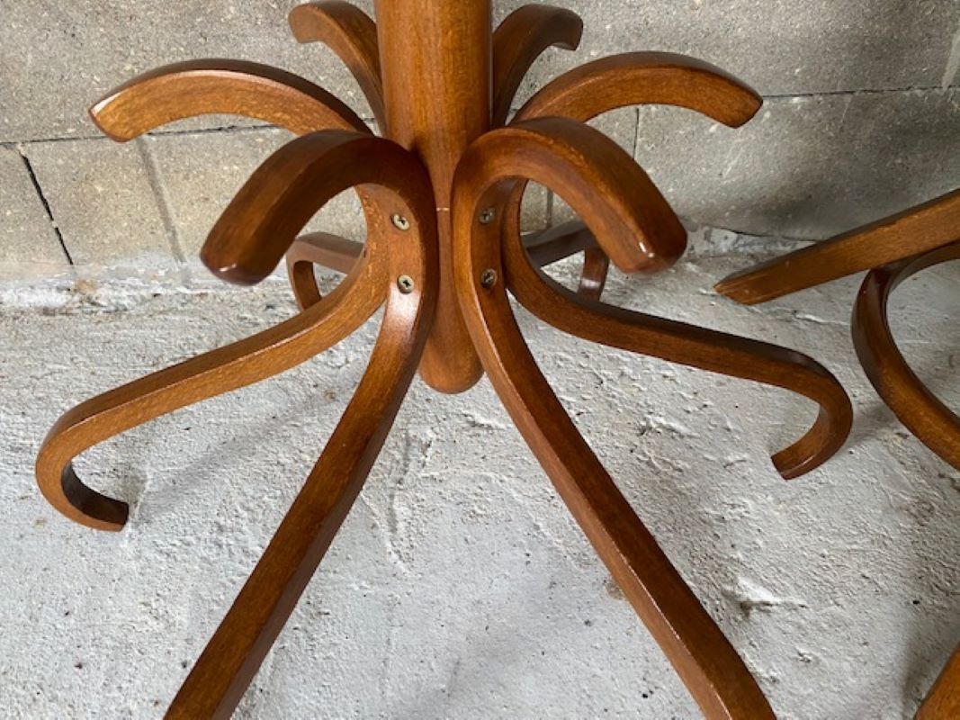 Coat rack swivel parrot Baumann bistro style 1960 curved wood