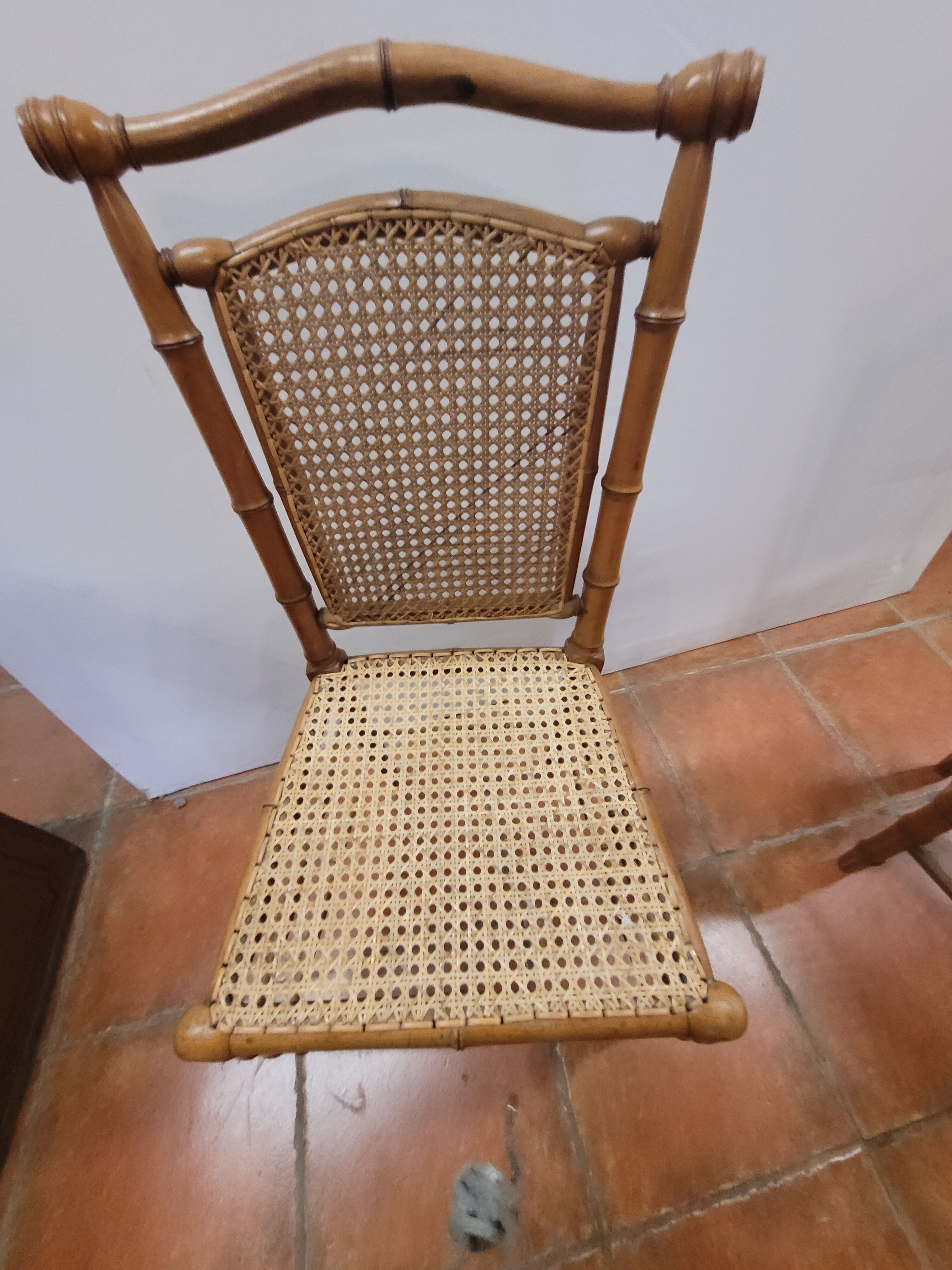 Chaise enfant bois bambou en merisier