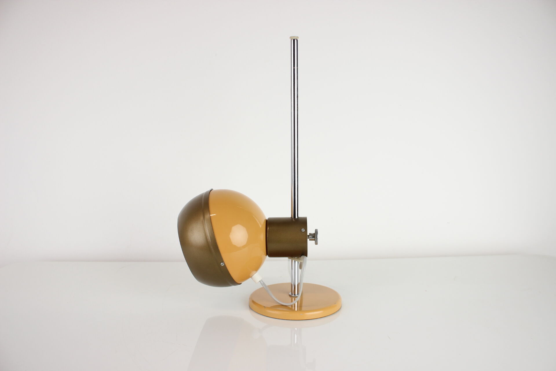 Mid-Century Magnetic Table Lamp Drukov, 1970's