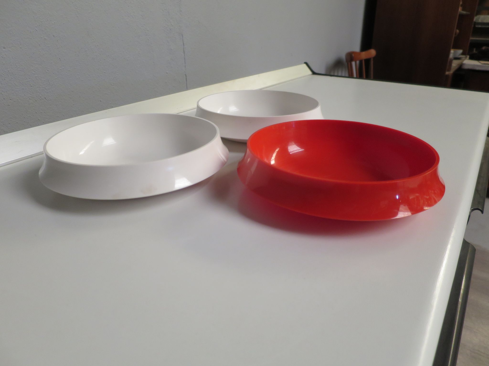 Set de 3 assiettes Guzzini Italie années 70