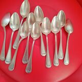 11 Small silver-plated spoons.