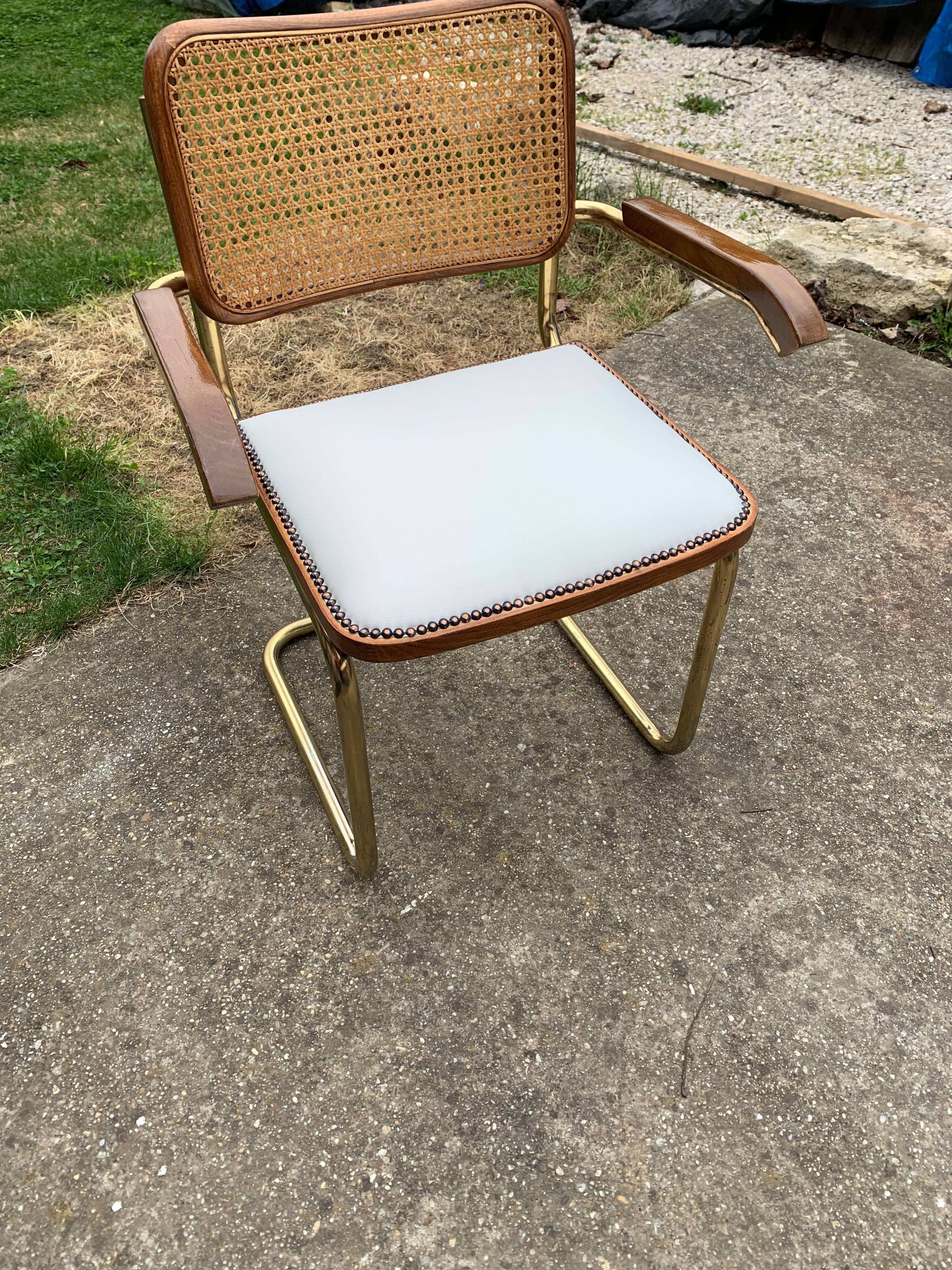 1  Mid-Century Modern Italian Chair, 70s
