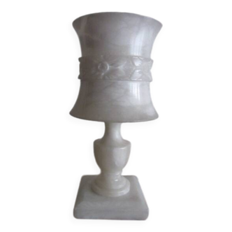 Bedside lamp, to be placed in alabaster